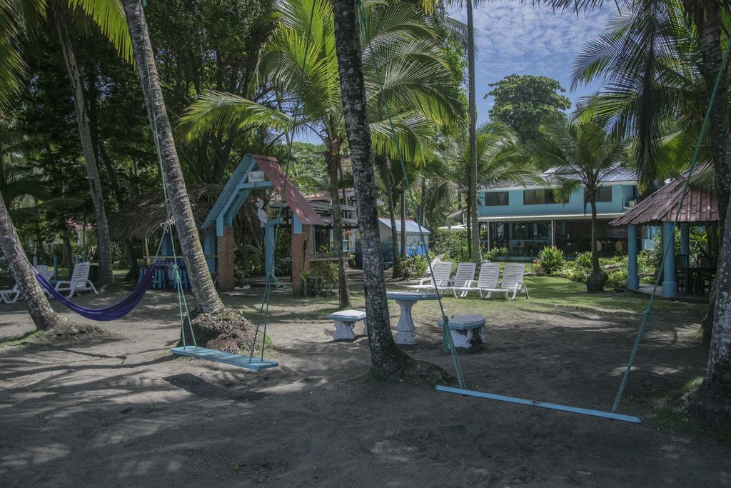 Pelican Beachfront Hotel Esterillos Este Extérieur photo